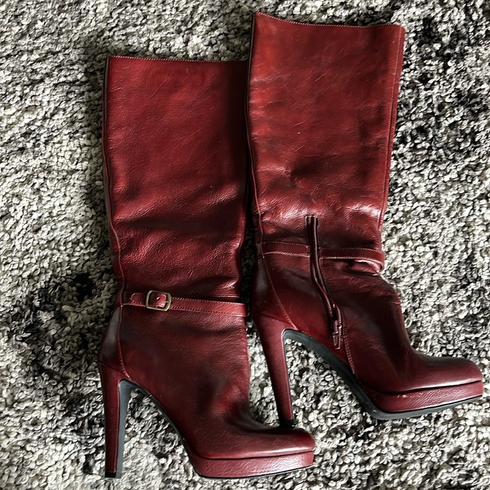 Jessica Simpson boots